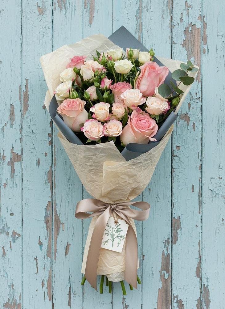 Букет цветов из: Розы в Струнино