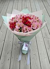 Букет цветов из:  Альстромерии #REPLACE_PRED# Струнино