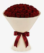 Букет 101 Бордовая роза Блэк Бакарра в Струнино