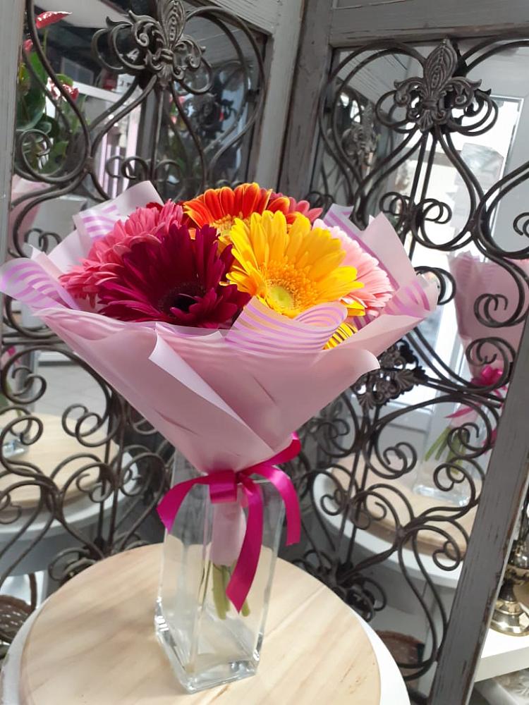 Букет цветов из: Герберы в Струнино