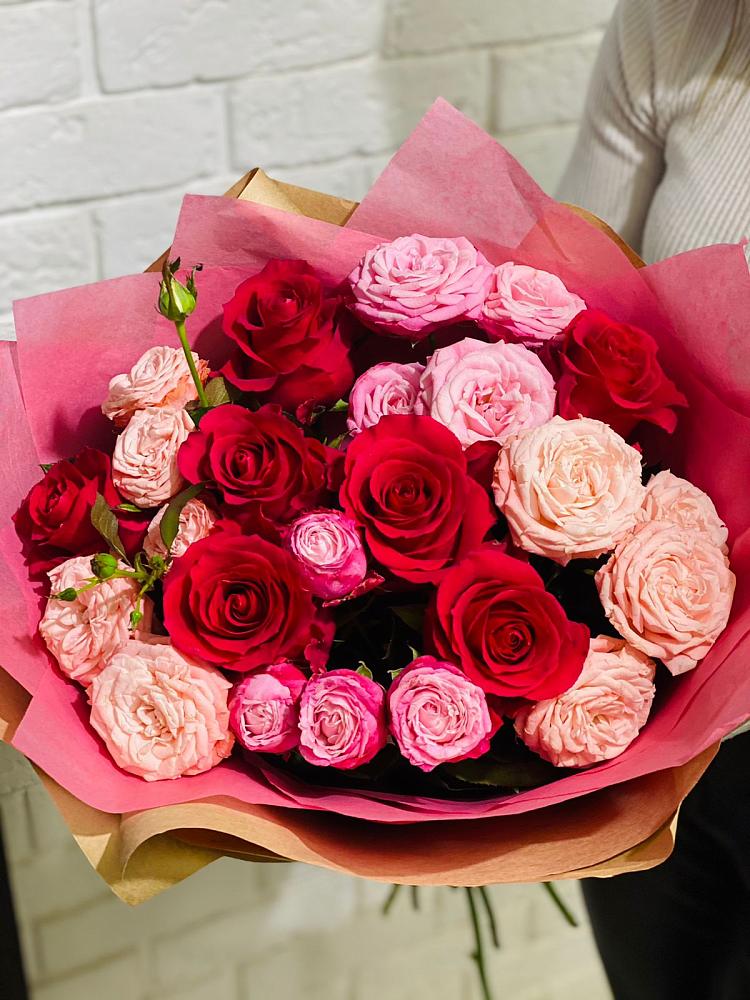 Букет цветов из: Розы в Струнино