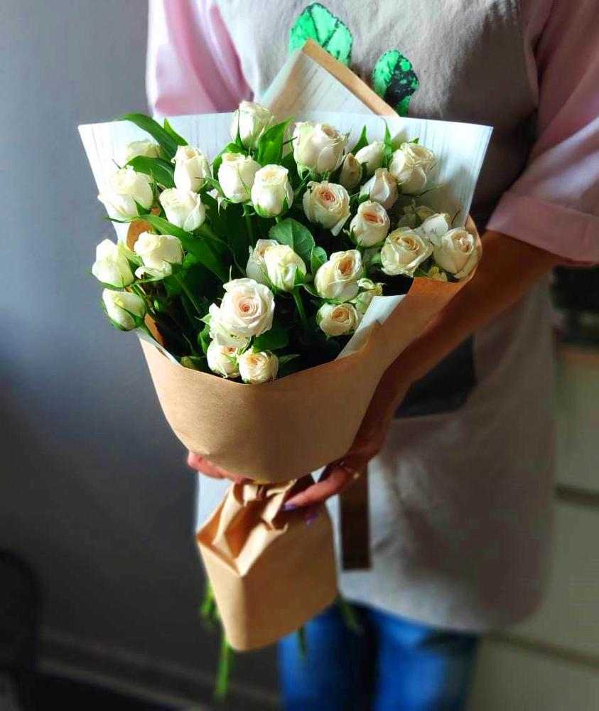 Букет цветов из: Розы в Струнино